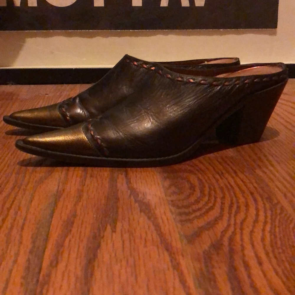 Size 7 Donald J. Pliner Wedges